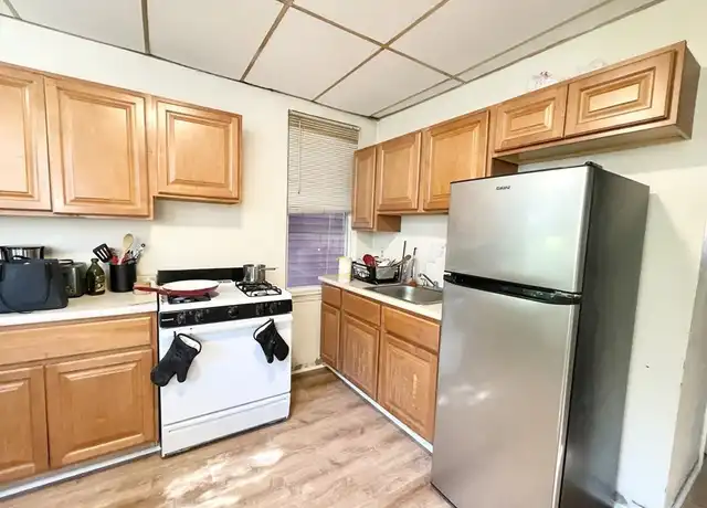 Property at 1572 Tremont St Unit 2, Boston, MA, 02120, 3 beds, 1 bath, [object Object]