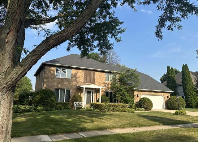 Photo of 1055 Knollwood Ln, West Chicago, IL 60185