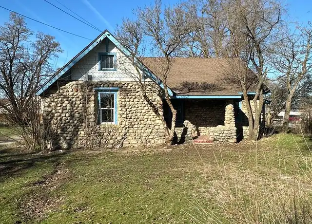 Property at 645 N McGuire Rd, Post Falls, ID, 83854, 2 beds, 1 bath, [object Object]