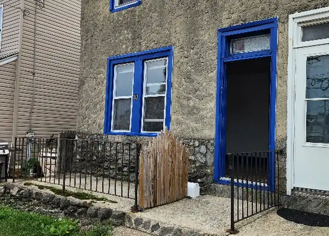 Property at 32 Darby Rd, Havertown, PA, 19083, 2 beds, 1 bath, [object Object]