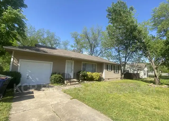 Property at 3009 S S St, Fort Smith, AR, 72901, 3 beds, 1 bath, [object Object]
