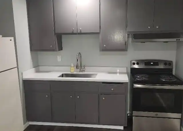 Property at 2015 82nd Ave, Oakland, CA, 94621, 2 beds, 1 bath, [object Object]