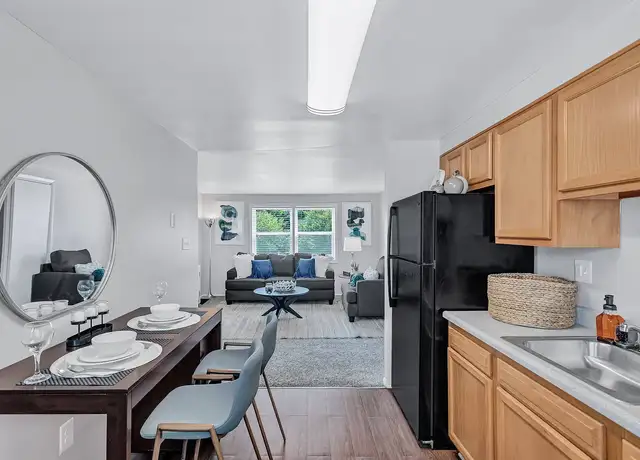 Photo of 351 Suter Rd, Catonsville, MD 21228