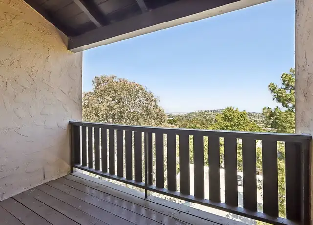 Photo of 1015 Continentals Way, Belmont, CA 94002