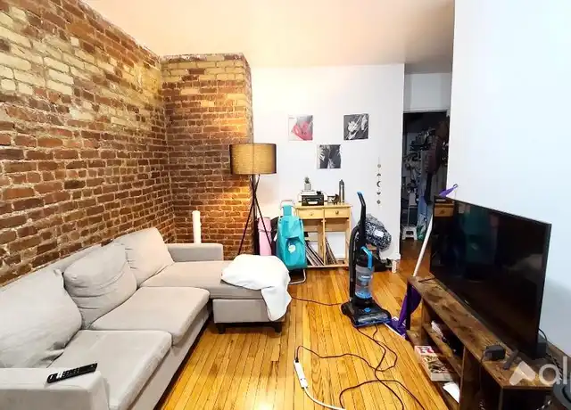 Property at 332 E 95th St Unit 9, New York, NY, 10128, 2 beds, 1 bath, [object Object]