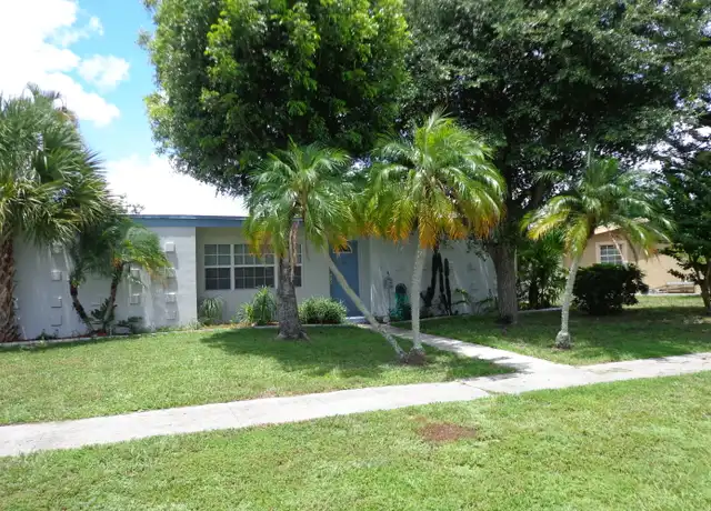 Property at 11751 Oleander Dr, Royal Palm Beach, FL, 33411, 4 beds, 2 baths, [object Object]