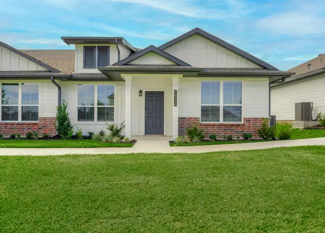 Property at 1136 Trellis Pass Unit 1, Brenham, TX, 77833, 3 beds, 2 baths, [object Object]