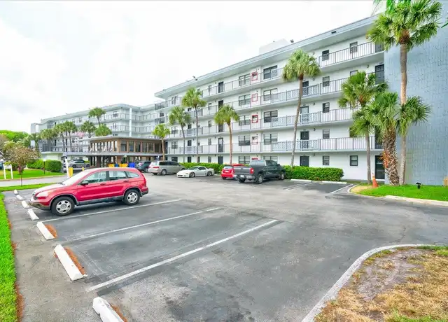 Property at 9235 SW 8th St #307, Boca Raton, FL, 33428, 2 beds, 2 baths, [object Object]