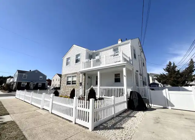 Property at 301 N Harding Ave Unit B, Margate City, NJ, 08402, 2 beds, 1 bath, [object Object]