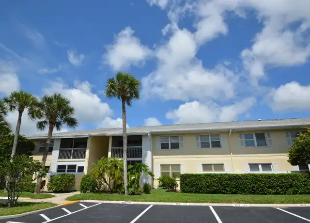 Property at 915 Sonesta Ave NE #203, Palm Bay, FL, 32905, 2 beds, 2 baths, [object Object]