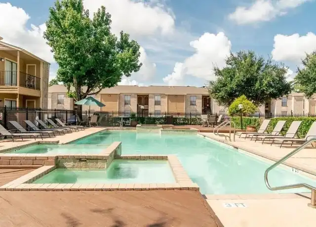 Property at 515 S Bender Ave Unit 303, Humble, TX, 77338, 1 bed, 1 bath, [object Object]
