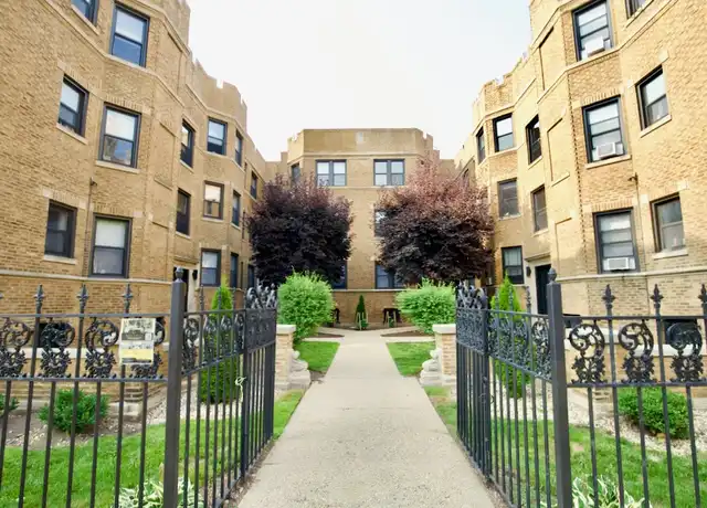 Property at 630 W Stratford Pl Unit W5, Chicago, IL, 60657, 1 bed, 1 bath, [object Object]