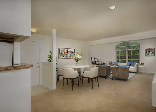 Photo of 18065 Cottage Garden Dr, Germantown, MD 20874
