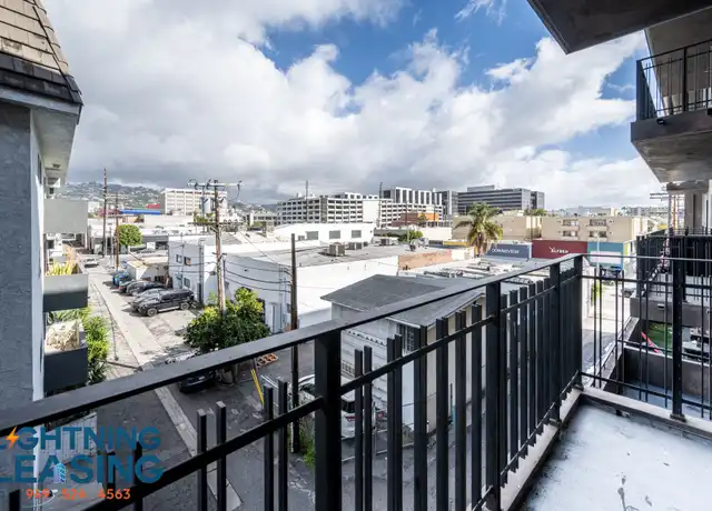 Property at 8811 Burton Way Unit 215C, West Hollywood, CA, 90048, 1 bed, 1 bath, [object Object]