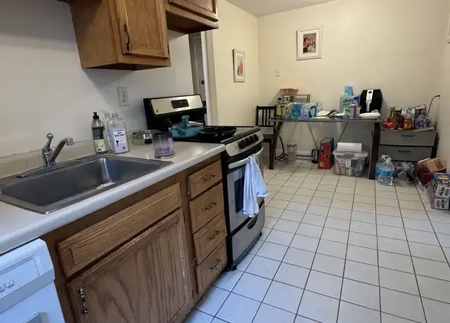 Property at 218 Freeman St #2, Brookline, MA, 02446, 4 beds, 2 baths, [object Object]