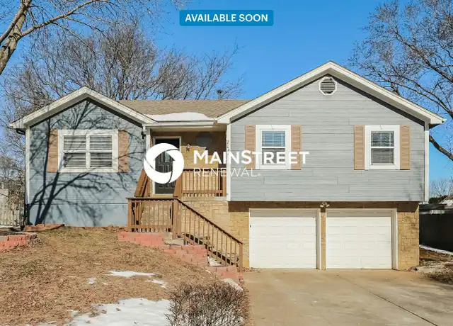 Property at 2044 NE Dill Dr, Lees Summit, MO, 64086, 3 beds, 2 baths, [object Object]