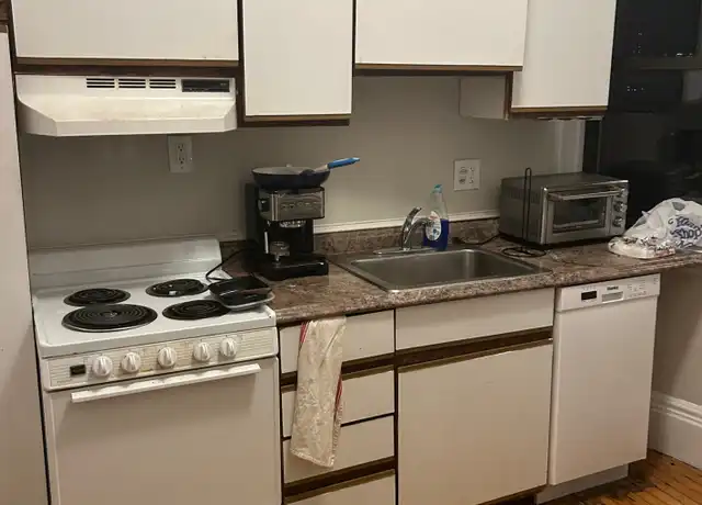 Property at 583 Beacon St Apt 8, Boston, MA, 02215, 2 beds, 1 bath, [object Object]