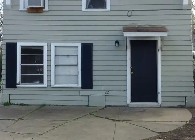 Property at 1946 Lamar Ave, Paris, TX, 75460, 1 bed, 1 bath, [object Object]