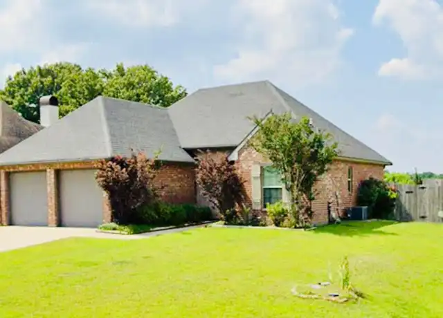 Property at 127 Range Dr, Lafayette, LA, 70508, 3 beds, 2 baths, [object Object]