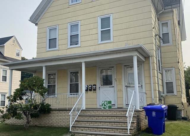 Photo of 46 Hodges Ave Unit 3, Taunton, MA 02780