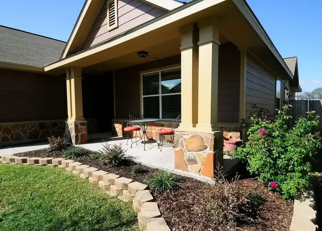Property at 2111 Springwood Dr, Brenham, TX, 77833, 4 beds, 2 baths, [object Object]