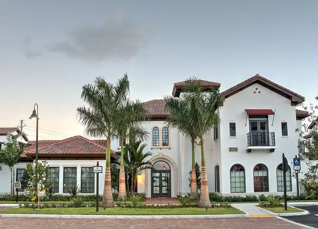 Photo of 12121 SW 43rd St, Miramar, FL 33025