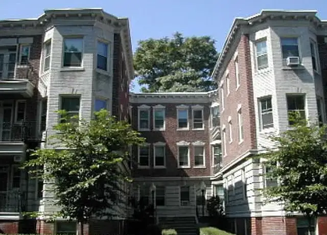 Photo of 89 Trowbridge St, Cambridge, MA 02138