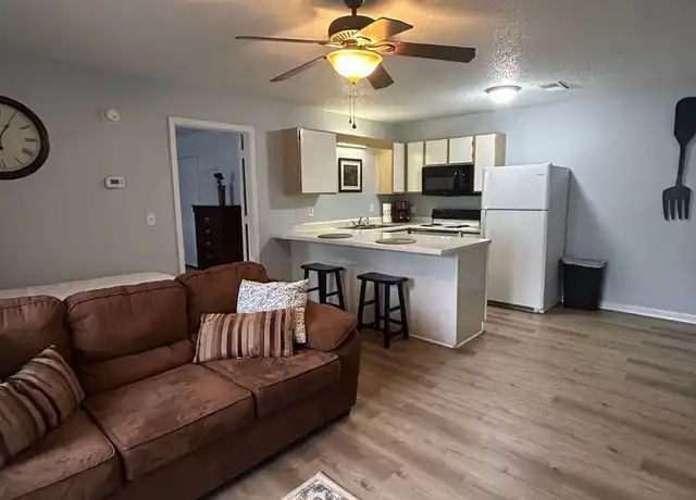 Property at 1901 N Fayetteville St Unit 1901 3A, Asheboro, NC, 27203, 1 bed, 1 bath, [object Object]