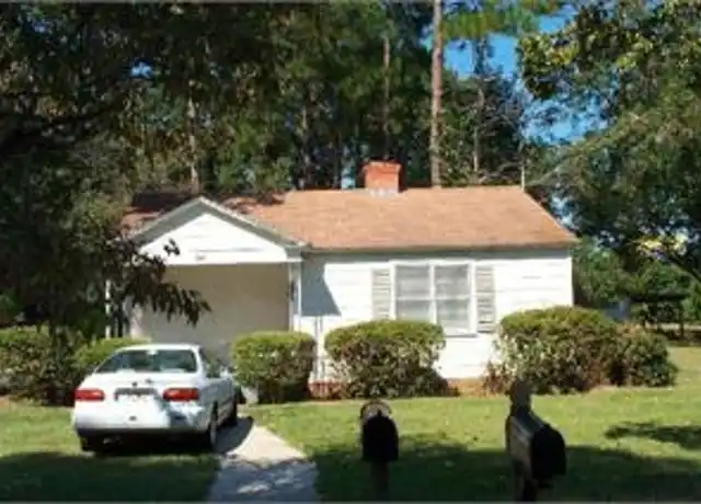 Property at 406 E College St Unit 406A, Valdosta, GA, 31602, 2 beds, 1 bath, [object Object]