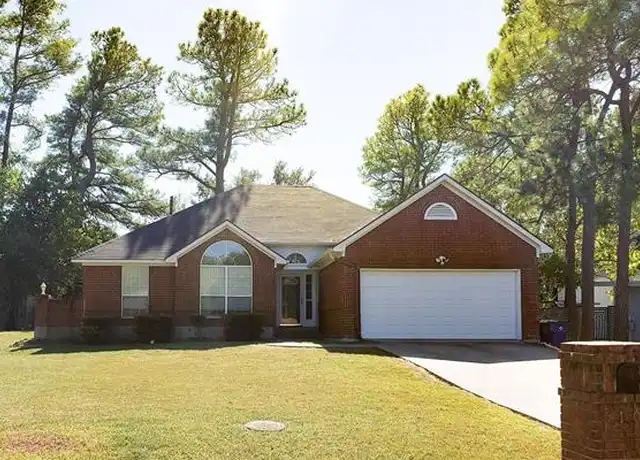 Property at 5108 Meadowbrook Dr, Greenville, TX, 75402, 3 beds, 2 baths, [object Object]