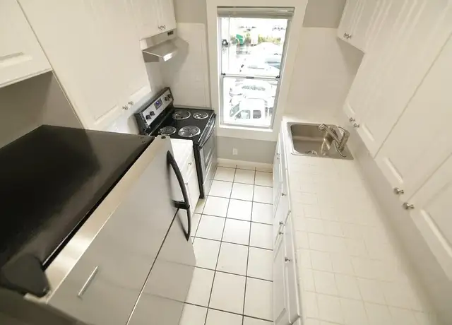 Photo of 1530 Harrison St, Oakland, CA 94612