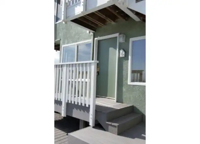 Property at 1114 E Cliff Dr Unit 6, Santa Cruz, CA, 95062, 1 bed, 1 bath, [object Object]