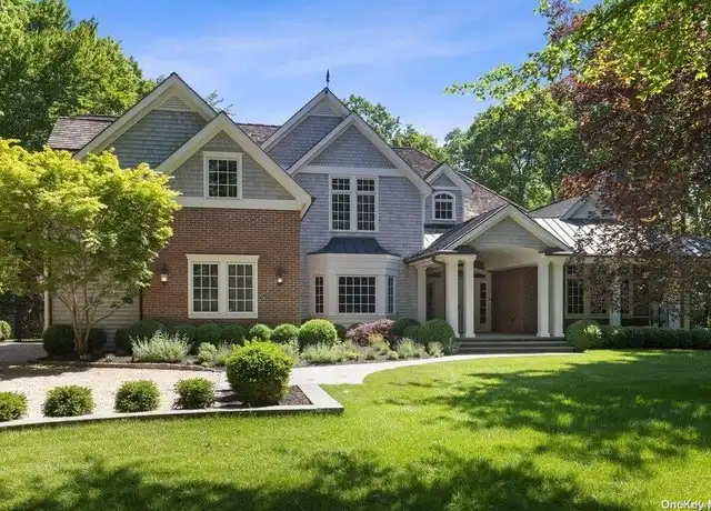 Property at 9 Blue Heron Way, Sag Harbor, NY, 11963, 5 beds, 5.5 baths, [object Object]
