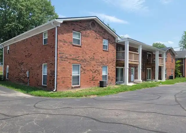Property at 628 Wooddale Ter Unit 2005, Greenwood, IN, 46142, 2 beds, 1.5 baths, [object Object]