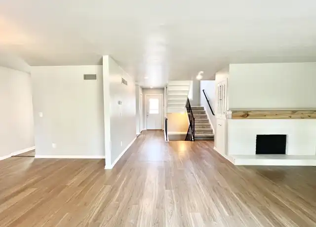 Property at 2640 Blarney Stone Dr, Beloit, WI, 53511, 3 beds, 2.5 baths, [object Object]