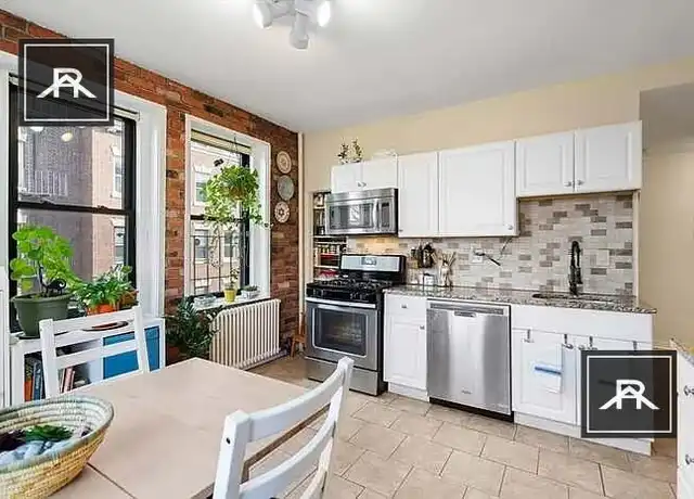 Property at 1402 Commonwealth Ave, Boston, MA, 02134, 2 beds, 1 bath, [object Object]
