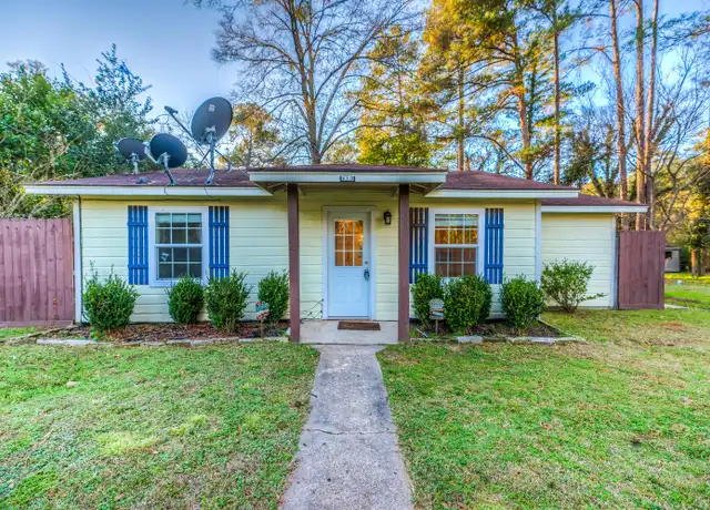 Property at 613 Kelley Blvd, Woodville, TX, 75979, 3 beds, 2 baths, [object Object]