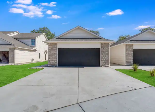 Property at 1605 S Limuel St, Wichita, KS, 67235, 4 beds, 2 baths, [object Object]