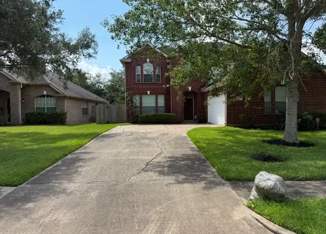 Property at 2511 Pine Shadows Dr, Sugar Land, TX, 77479, 4 beds, 2.5 baths, [object Object]