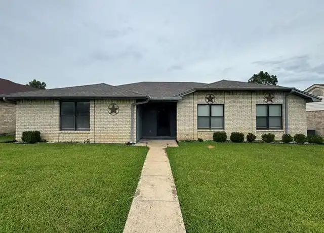 Property at 1327 Reesling Dr, Mesquite, TX, 75150, 4 beds, 3 baths, [object Object]