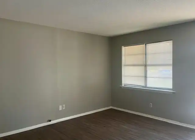Property at 1601 Sherman St SE Unit 1, Decatur, AL, 35601, 1 bed, 1 bath, [object Object]
