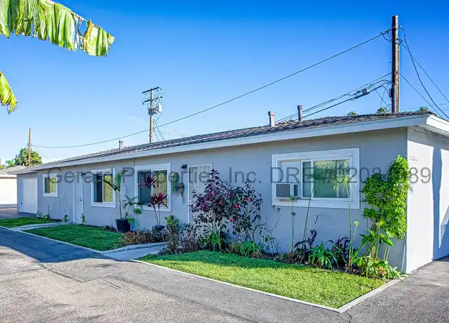 Property at 18742 Beach Blvd Unit C, Huntington Beach, CA, 92648, 2 beds, 1 bath, [object Object]