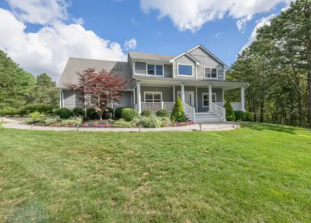 Property at 18 Lakeside Ln, Westhampton, NY, 11977, 4 beds, 2.5 baths, [object Object]