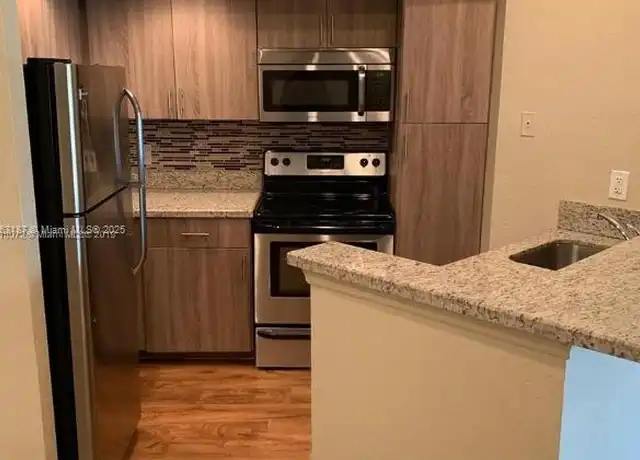 Property at 12510 Vista Isles Dr #1224, Plantation, FL, 33325, 1 bed, 1 bath, [object Object]
