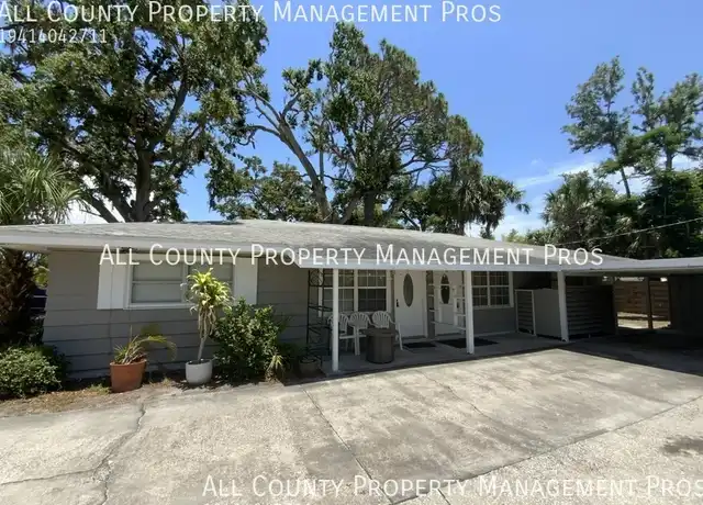 Property at 2168 Wood St, Sarasota, FL, 34237, 2 beds, 1 bath, [object Object]