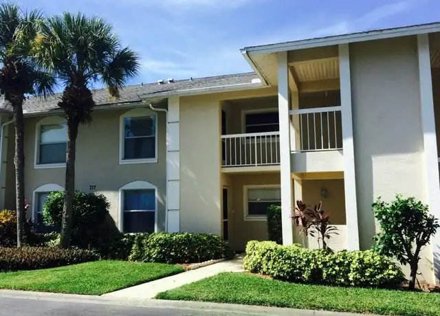 Property at 717 Landover Cir #103, Naples, FL, 34104, 2 beds, 2 baths, [object Object]