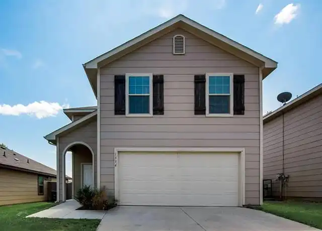 Property at 1336 Glen Garden Dr, Fort Worth, TX, 76104, 3 beds, 2.5 baths, [object Object]