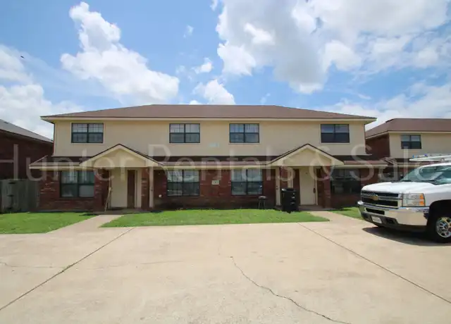 Property at 1102 Lansberry Ct Unit D, Killeen, TX, 76549, 3 beds, 2 baths, [object Object]