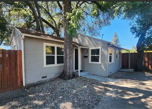 Property at 143 9th St unit 143-A (back Unit ), Santa Rosa, CA, 95401, 1 bed, 1 bath, [object Object]