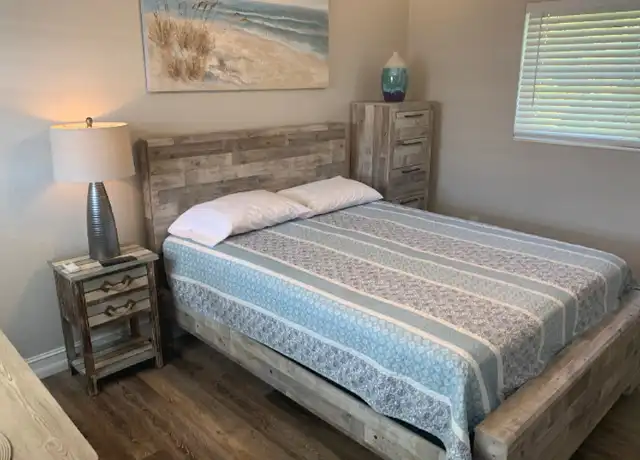 Property at 2135 NE Dixie Hwy Unit 6, Jensen Beach, FL, 34957, 0 beds, 1 bath, [object Object]